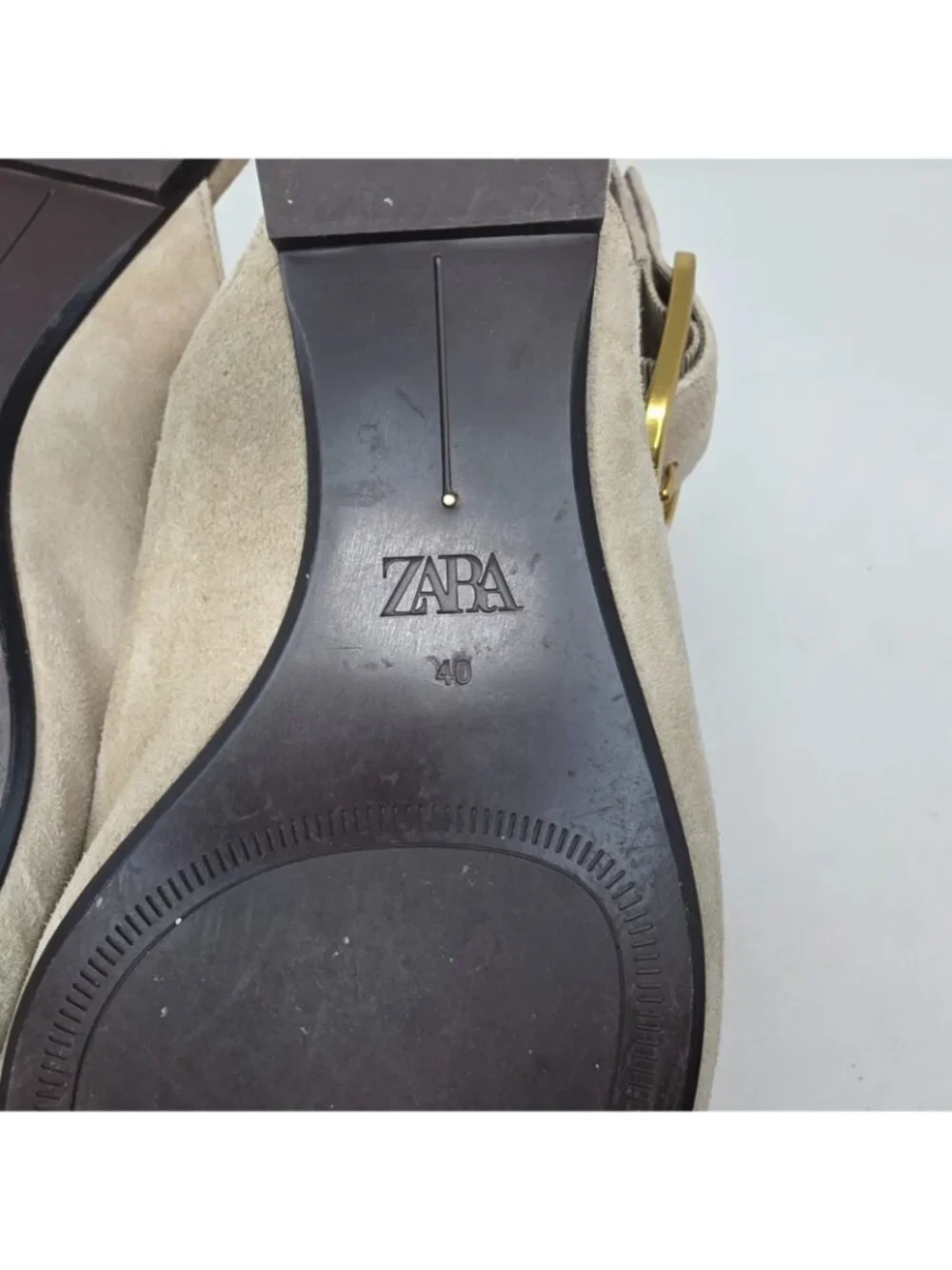 Zara used lightly